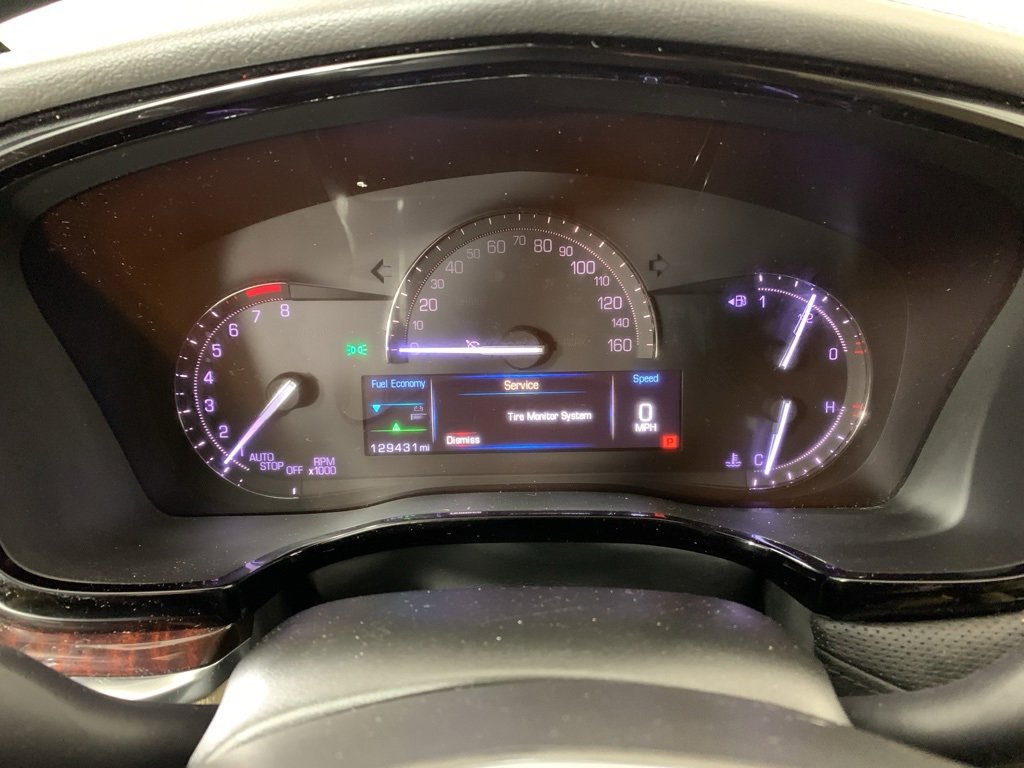 Used 2017 Cadillac XT5 Luxury w/ Advanced Security Package image 18