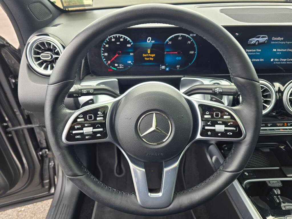 Used 2023 Mercedes-Benz EQB 300 4MATIC w/ Driver Assistance Package image 14