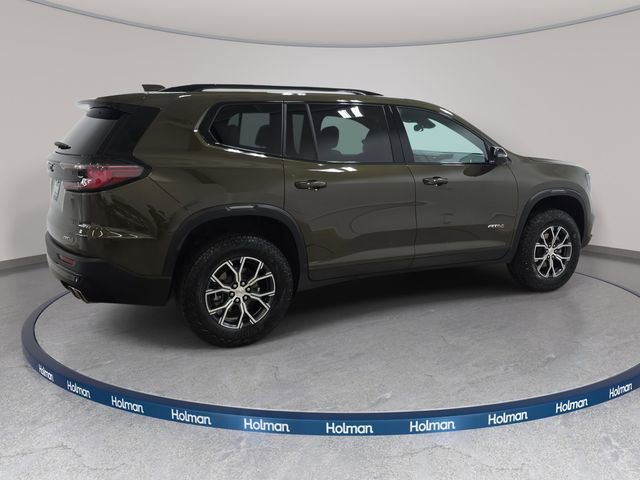 Used 2025 GMC Acadia AT4 w/ Luxury Package image 5