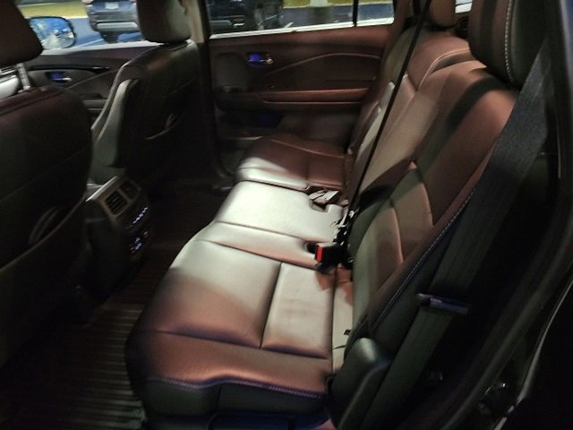 Used 2016 Honda Pilot Touring image 13