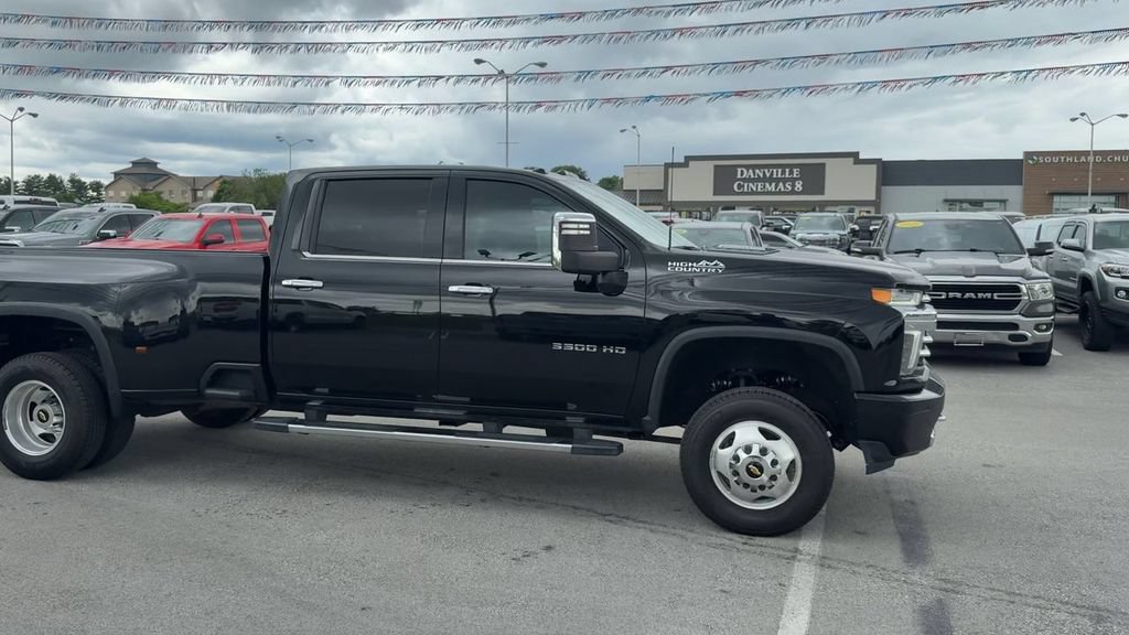 Used 2023 Chevrolet Silverado 3500 High Country AWD/4WD image 8