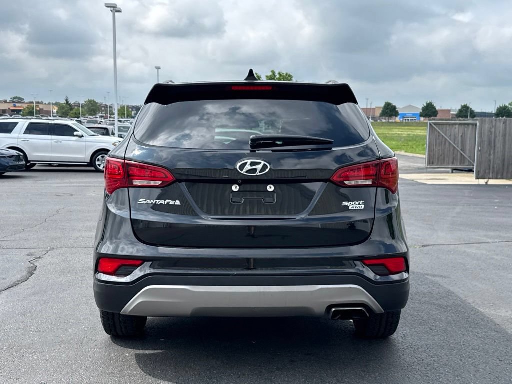 Used 2017 Hyundai Santa Fe Sport AWD/4WD image 6