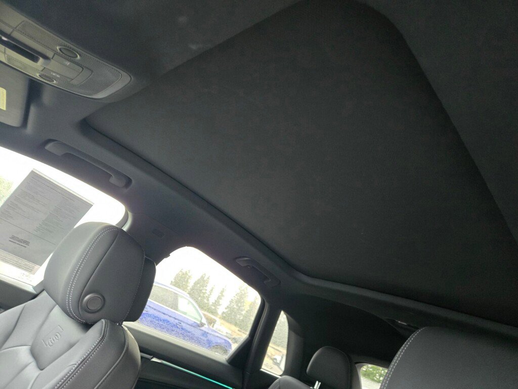 Used 2021 Audi Q3 2.0T Premium Plus w/ Premium Plus Package image 17