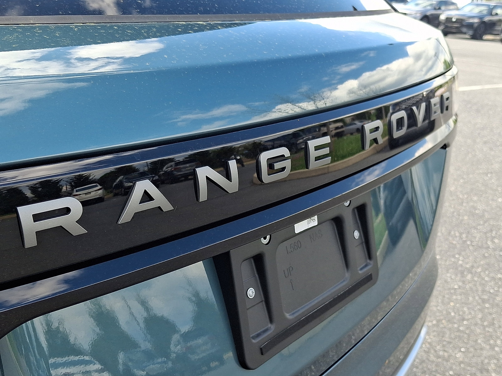 New 2026 Land Rover Range Rover Velar S AWD/4WD image 21