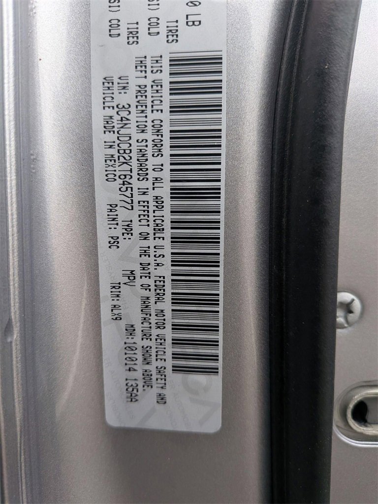 Used 2019 Jeep Compass Limited image 30