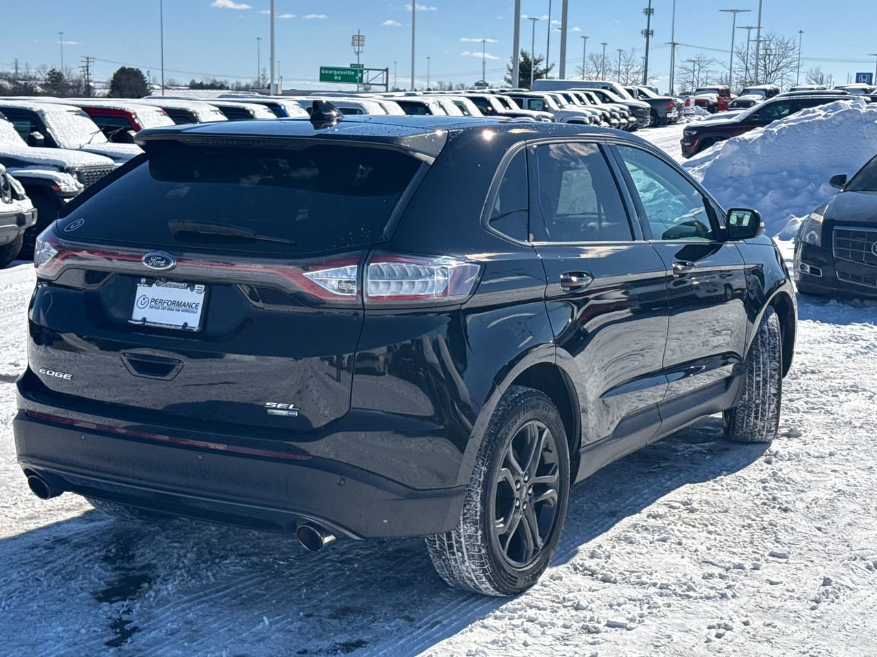 Used 2018 Ford Edge SEL w/ Equipment Group 201A image 3