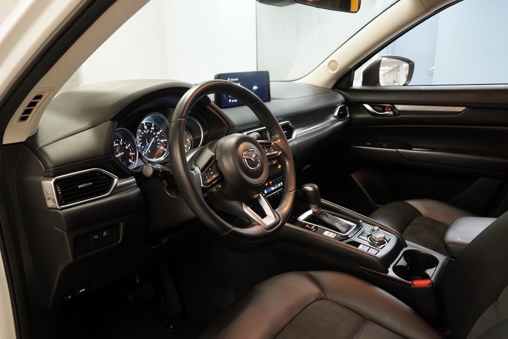 Used 2021 MAZDA CX-5 Touring image 6