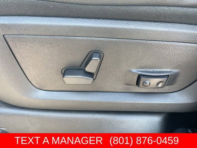 Used 2026 RAM 3500 Laramie AWD/4WD image 21