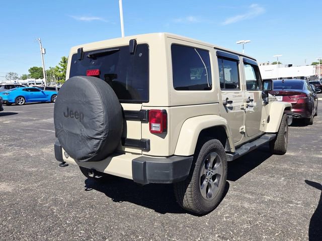 Used 2017 Jeep Wrangler Unlimited Sahara w/ Dual Top Group AWD/4WD image 2