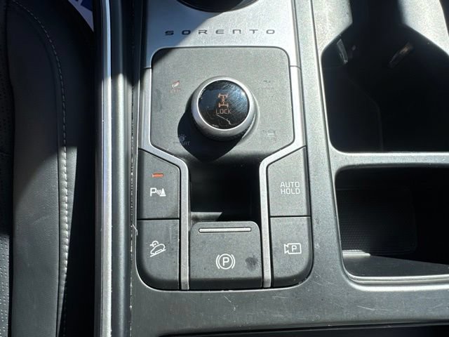 Used 2023 Kia Sorento EX AWD/4WD image 24