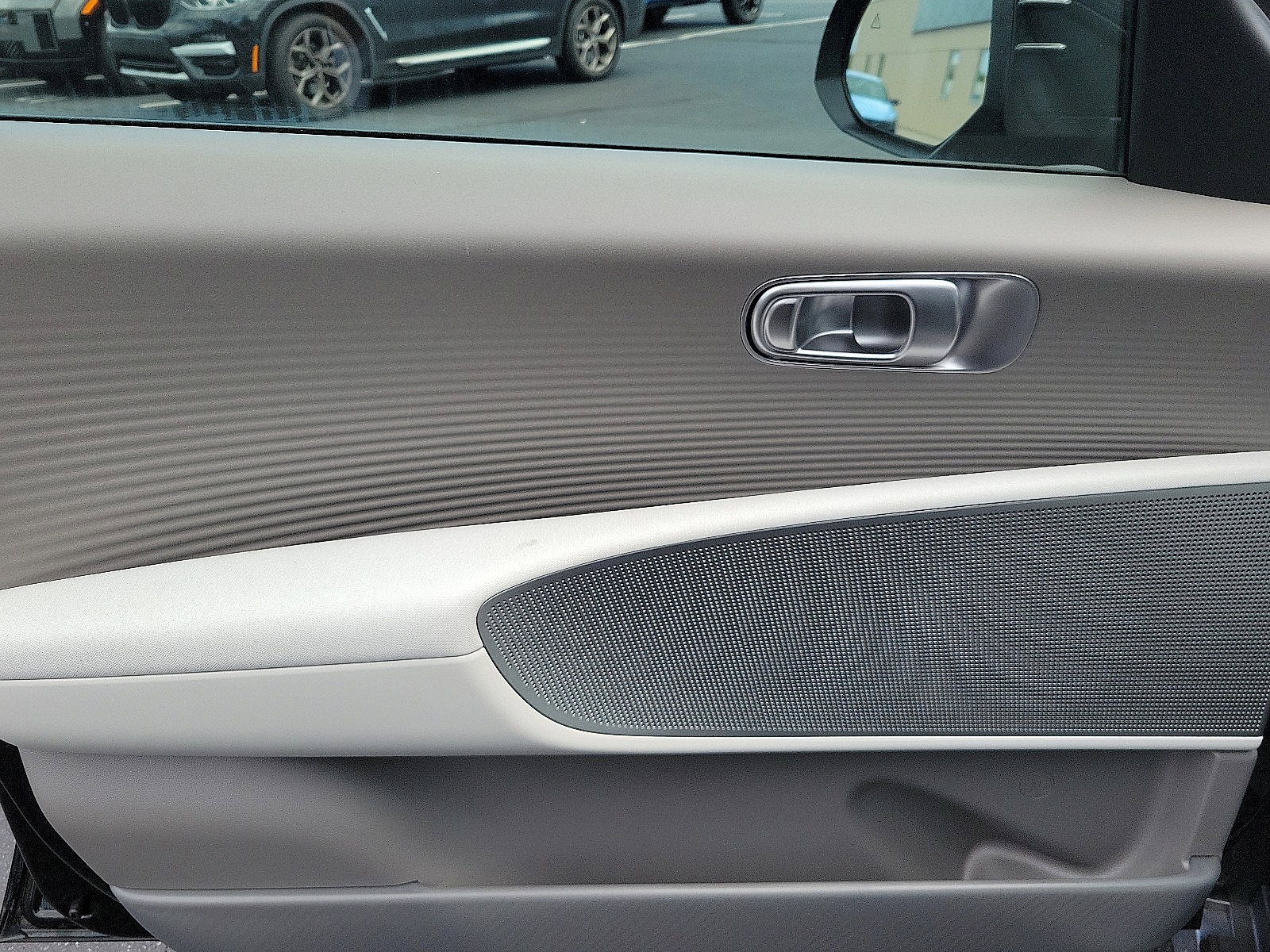 Used 2024 Hyundai Ioniq 6 SEL image 8