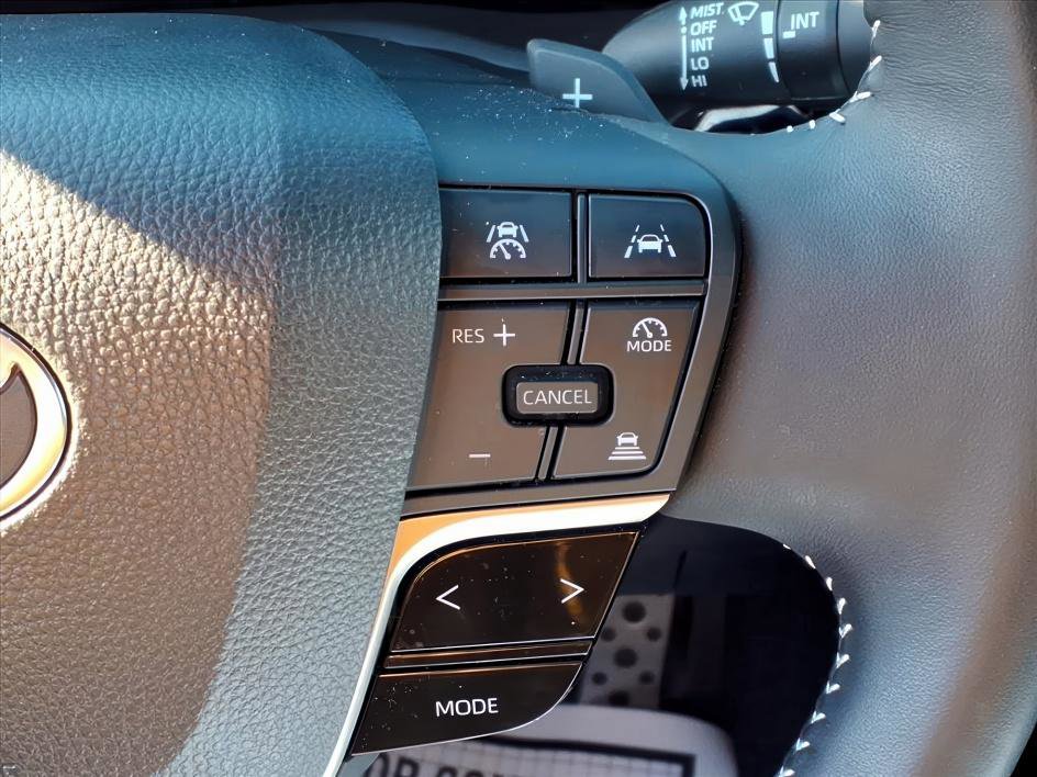 Certified 2025 Toyota Camry SE image 22