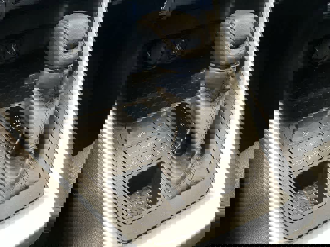 Used 2024 Toyota RAV4 XLE image 21