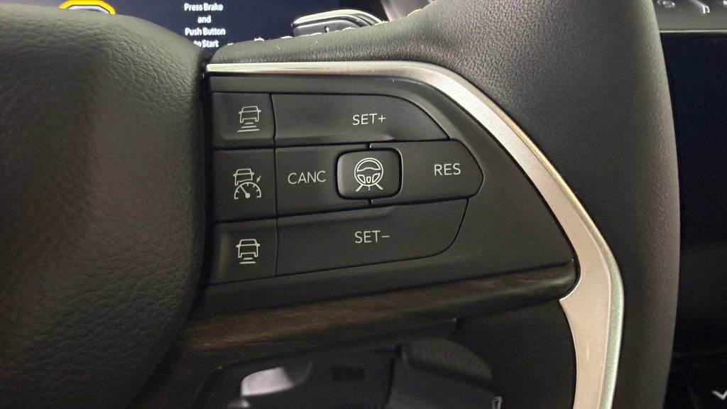 New 2026 Jeep Grand Cherokee L Limited AWD/4WD image 18