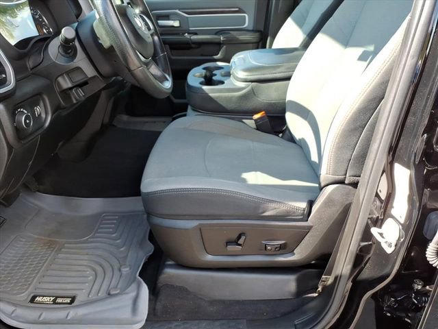Used 2021 RAM 3500 Big Horn image 13
