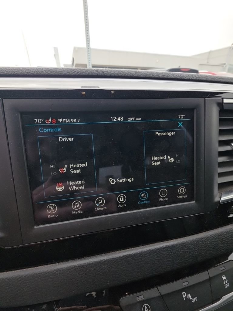 Used 2019 Chrysler Pacifica Touring Plus w/ S Appearance Package image 15