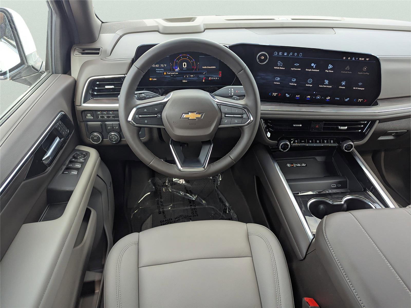 New 2026 Chevrolet Suburban LT w/ Comfort Package RWD image 19