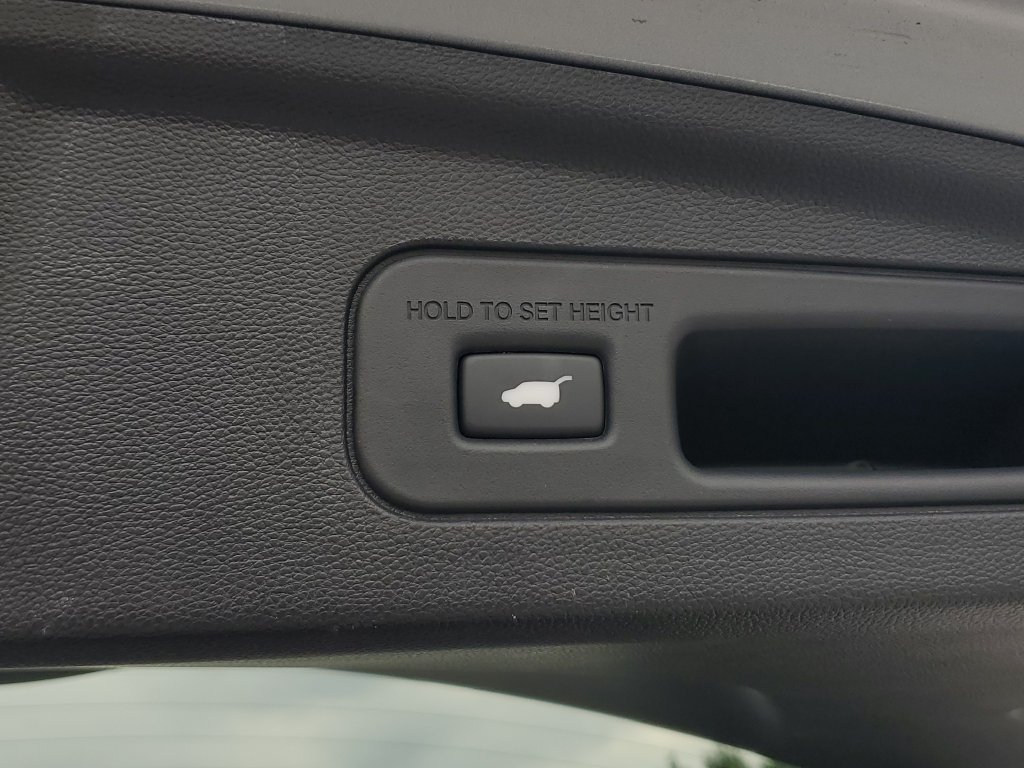 Certified 2026 Acura MDX FWD image 10