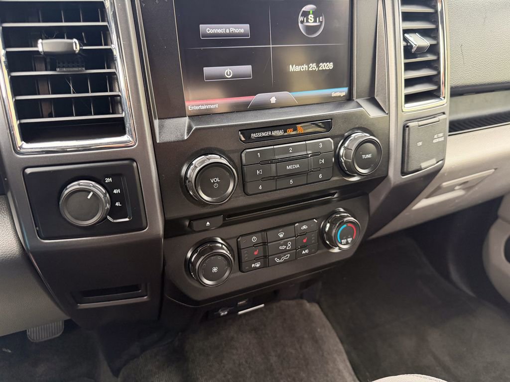 Used 2015 Ford F150 XLT w/ Equipment Group 302A Luxury image 20