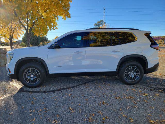 New 2026 GMC Acadia Elevation image 8