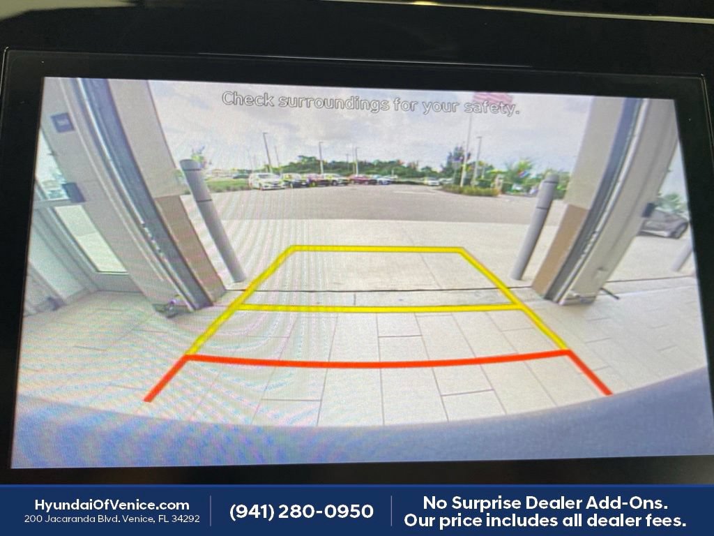 Certified 2023 Hyundai Santa Cruz SEL FWD image 5