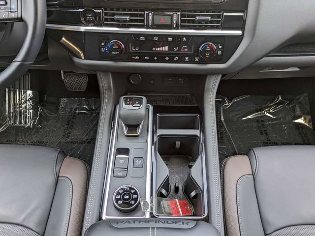 Used 2025 Nissan Pathfinder Platinum w/ Cargo Package AWD/4WD image 21