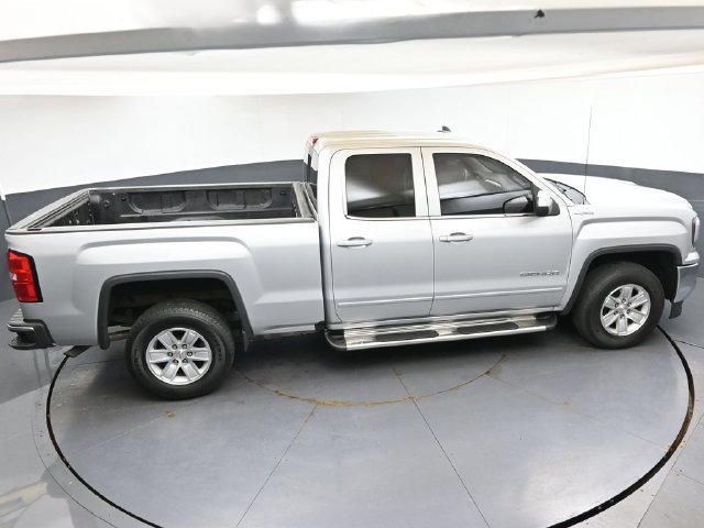 Used 2018 GMC Sierra 1500 SLE w/ SLE Value Package AWD/4WD image 42