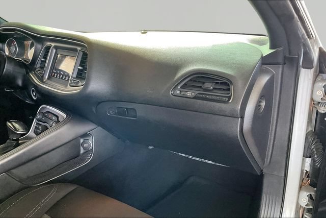 Used 2020 Dodge Challenger SXT RWD image 18