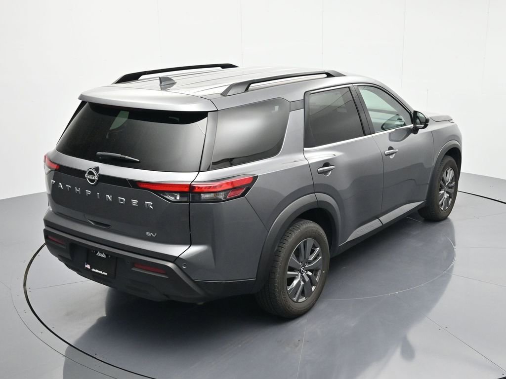Used 2024 Nissan Pathfinder SV image 32