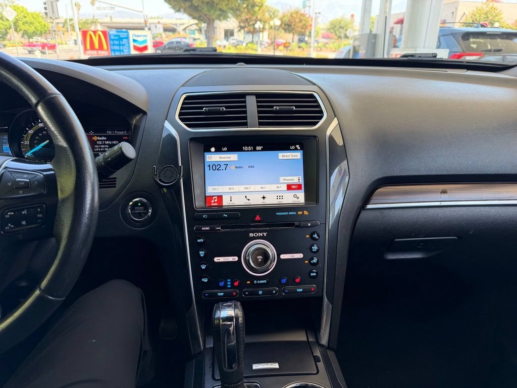 Used 2017 Ford Explorer Limited FWD image 9