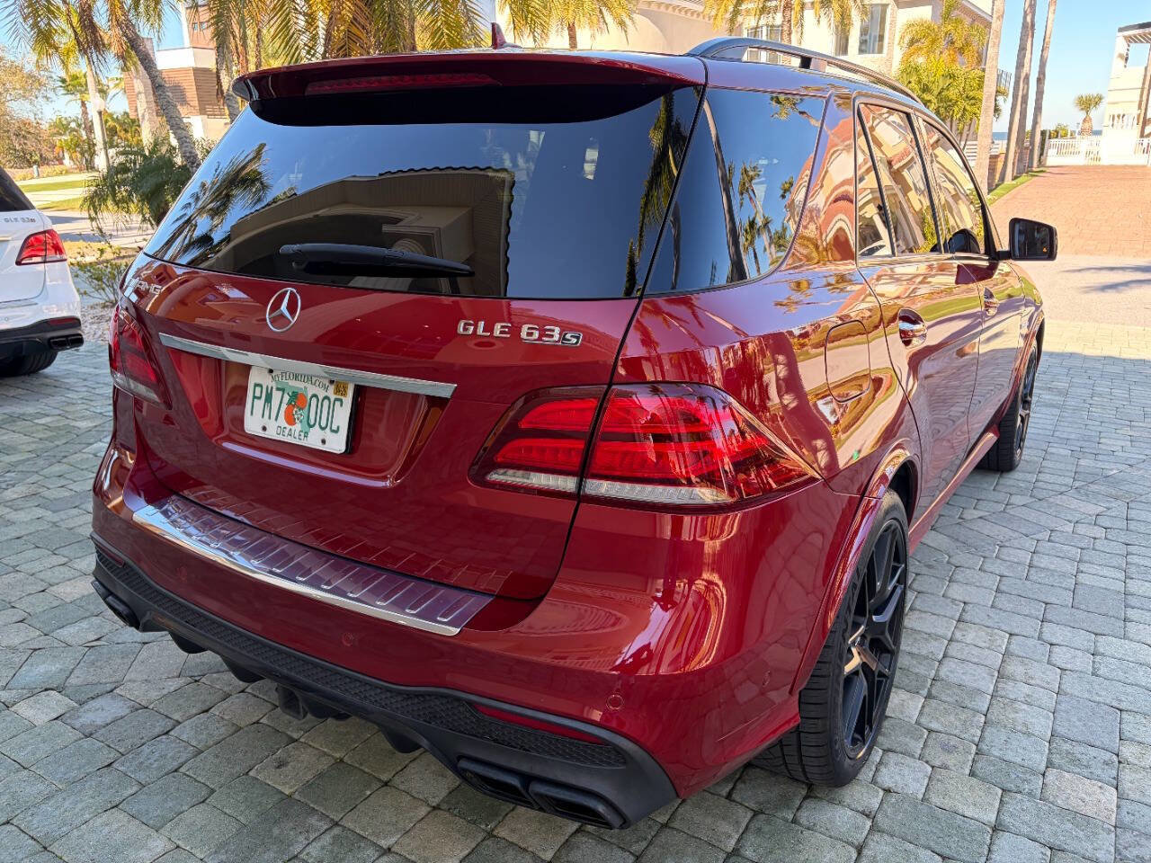 Used 2016 Mercedes-Benz GLE 63 AMG S w/ Driver Assistance Package image 38