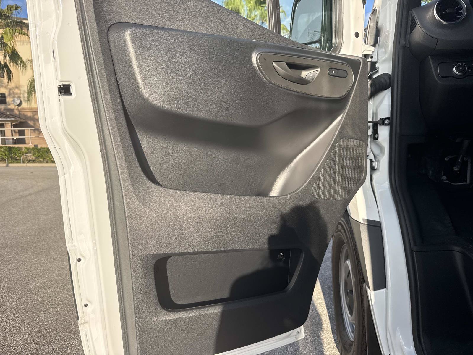 New 2026 Mercedes-Benz Sprinter 2500 image 18