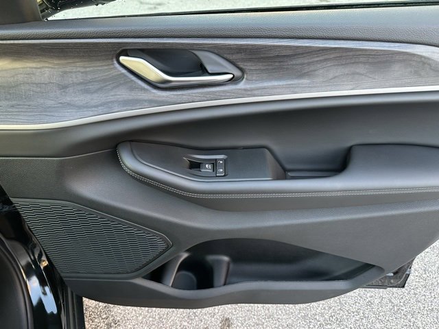 New 2025 Jeep Grand Cherokee L Limited image 12