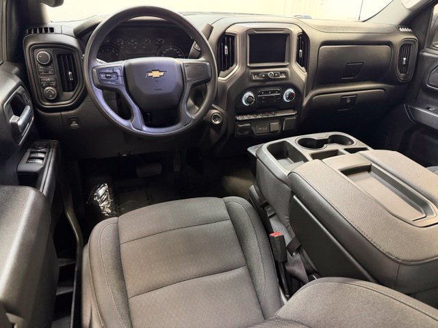 Used 2023 Chevrolet Silverado 1500 Custom w/ LPO, Dark Essentials Package AWD/4WD image 7