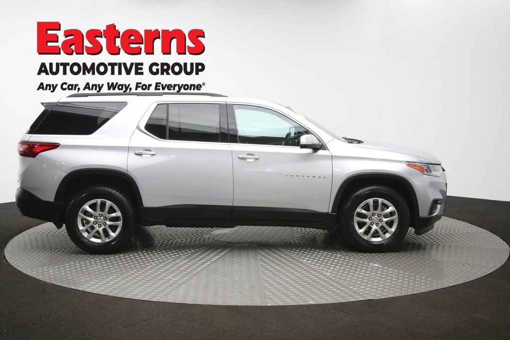 Used 2021 Chevrolet Traverse LT AWD/4WD image 44