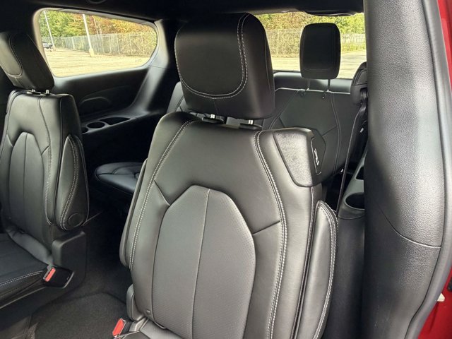 New 2027 Chrysler Pacifica LX FWD image 25