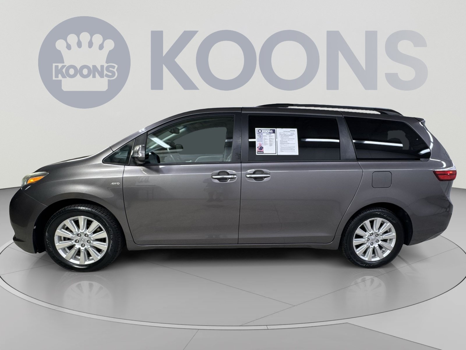 Used 2017 Toyota Sienna Limited Premium AWD/4WD image 17