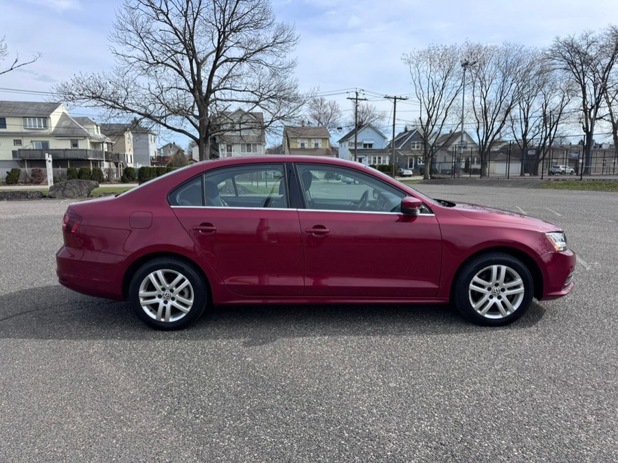 Used 2017 Volkswagen Jetta S image 8