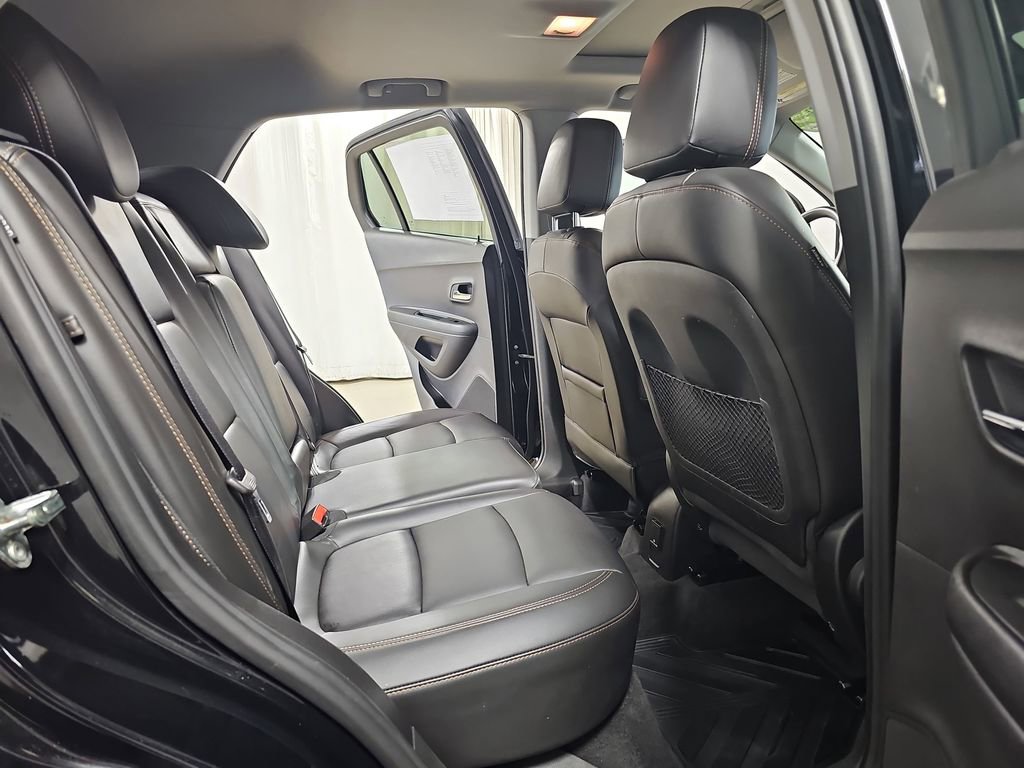 Used 2018 Chevrolet Trax Premier image 14
