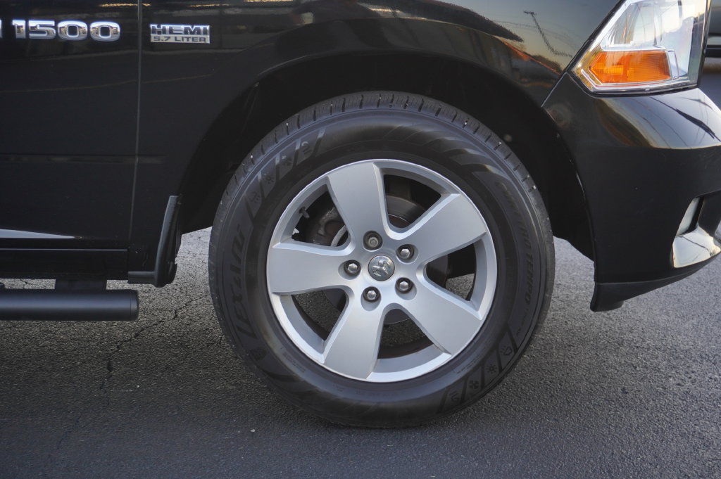 Used 2012 RAM 1500 Express RWD image 13