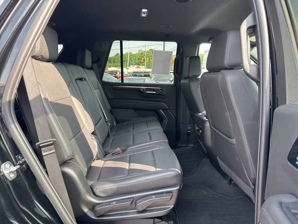 Used 2025 Chevrolet Tahoe LT AWD/4WD image 21