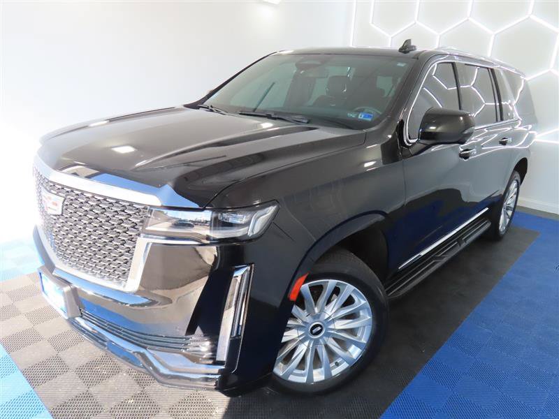 Used 2024 Cadillac Escalade ESV Luxury AWD/4WD image 4