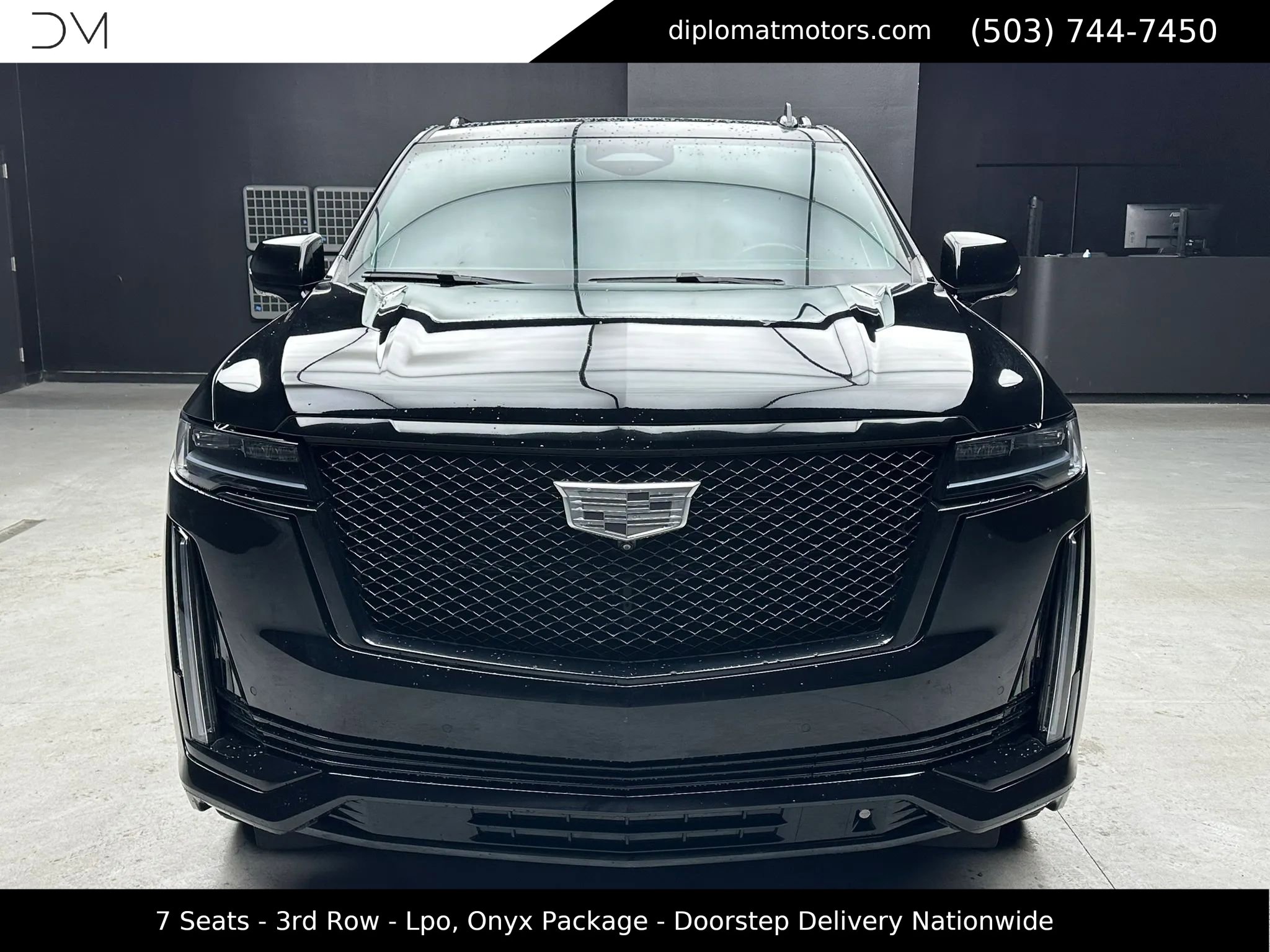 Used 2023 Cadillac Escalade ESV Sport Platinum w/ LPO, ONYX Package AWD/4WD image 11
