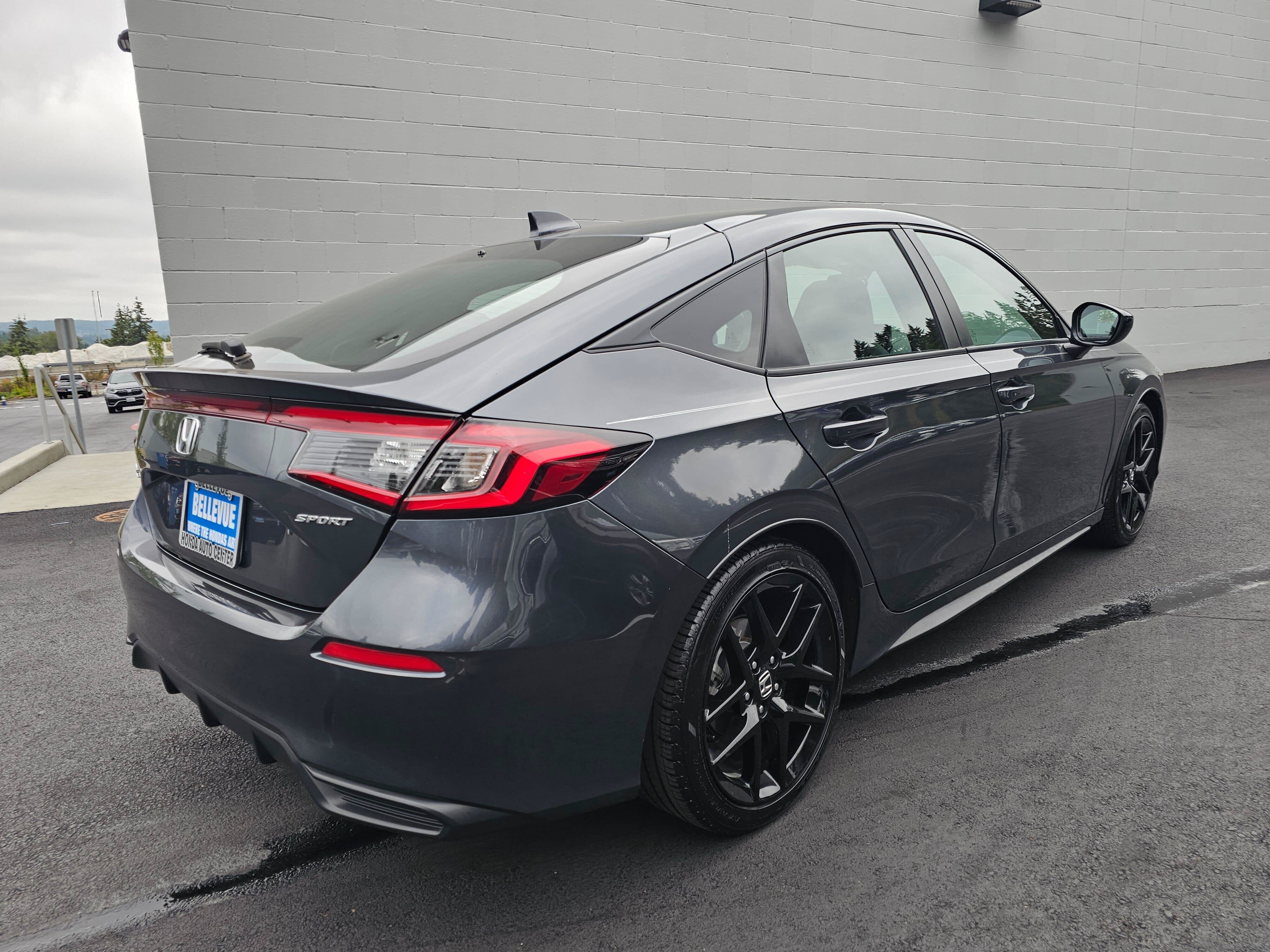 Used 2025 Honda Civic Sport image 7