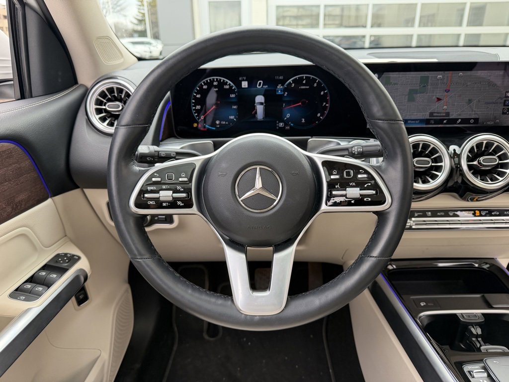 Used 2023 Mercedes-Benz GLB 250 4MATIC image 19