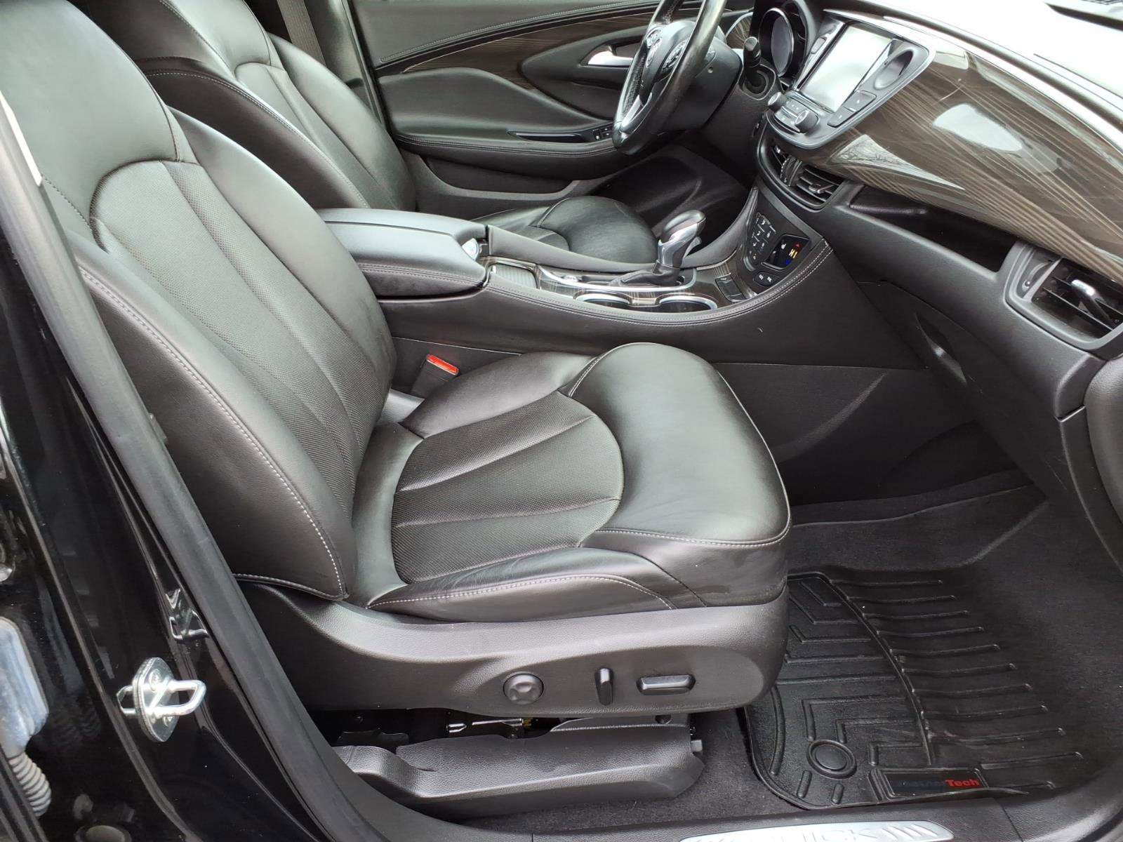 Certified 2020 Buick Envision Essence FWD image 10