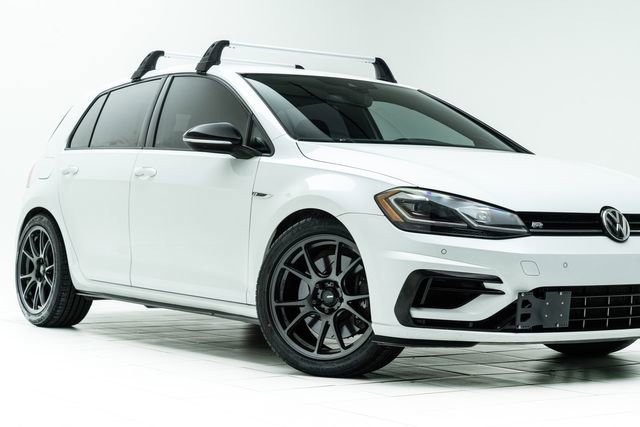 Used 2018 Volkswagen Golf R 4-Door image 3