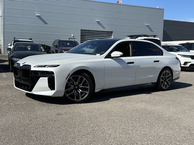 New 2026 BMW i7 eDrive50 w/ M Sport Package RWD video 2