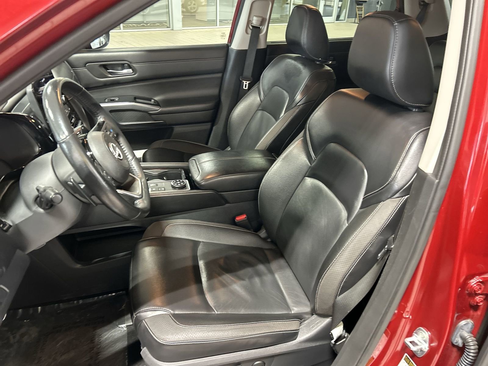 Certified 2023 Nissan Pathfinder SL image 26