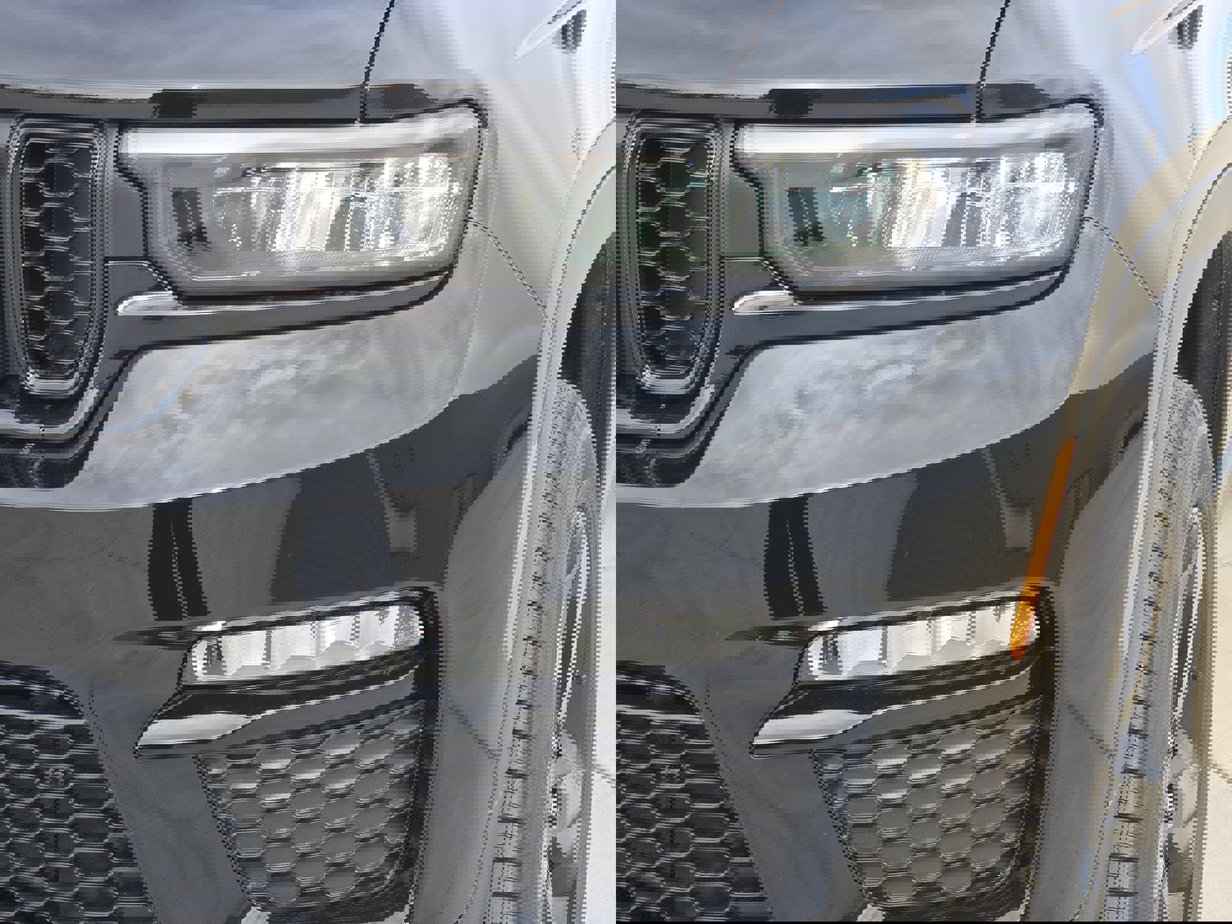 New 2025 Jeep Grand Cherokee Limited w/ Black Appearance Package image 7